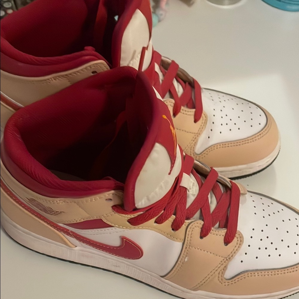 Nime Jordan Crimson and tan jordan 1’s